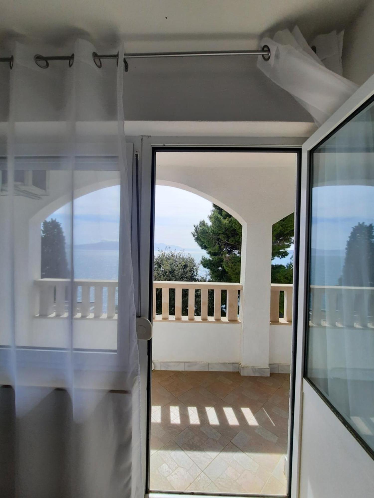 Apartman With Sea View Makarska Riviera Drvenik (Split-Dalmatia)